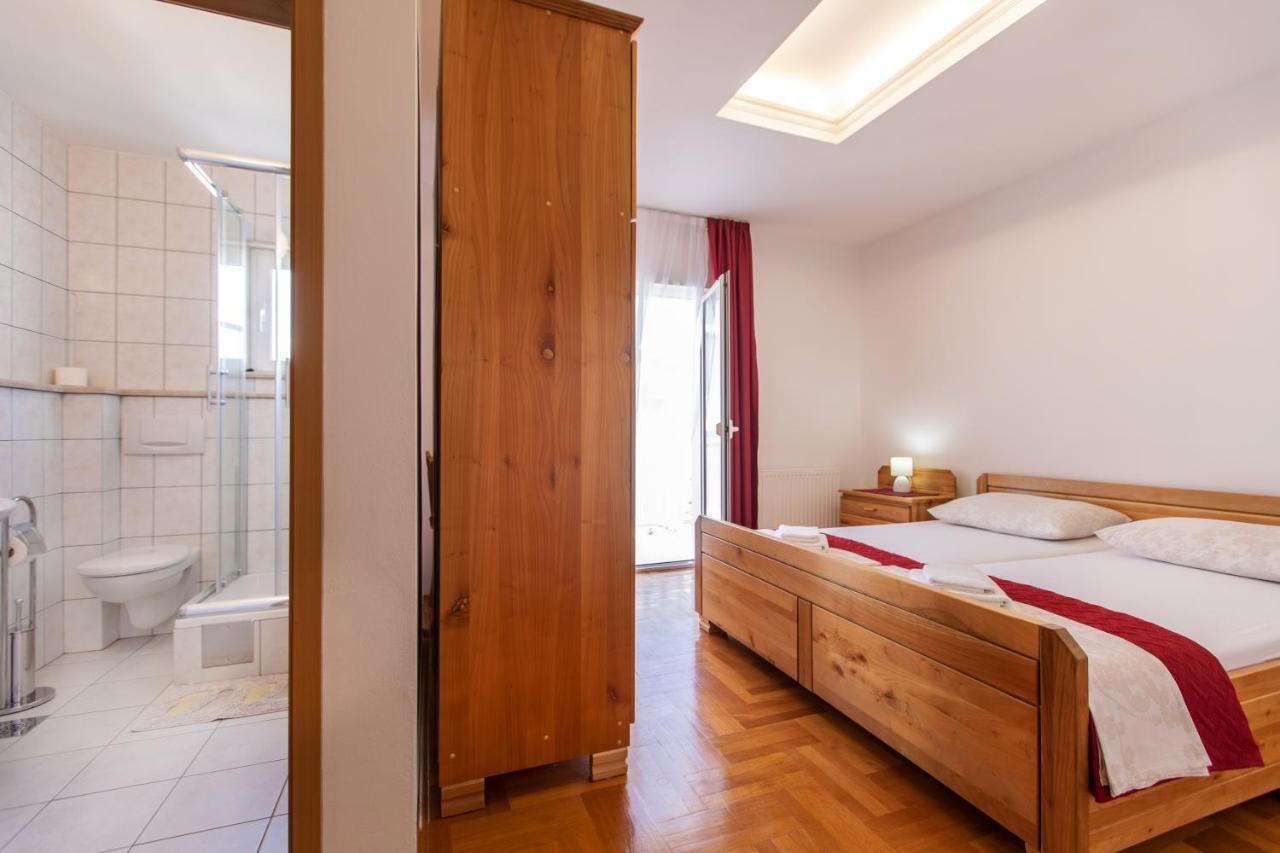 Hotel Buenavista Beach House Trogir Mastrinka Exterior foto