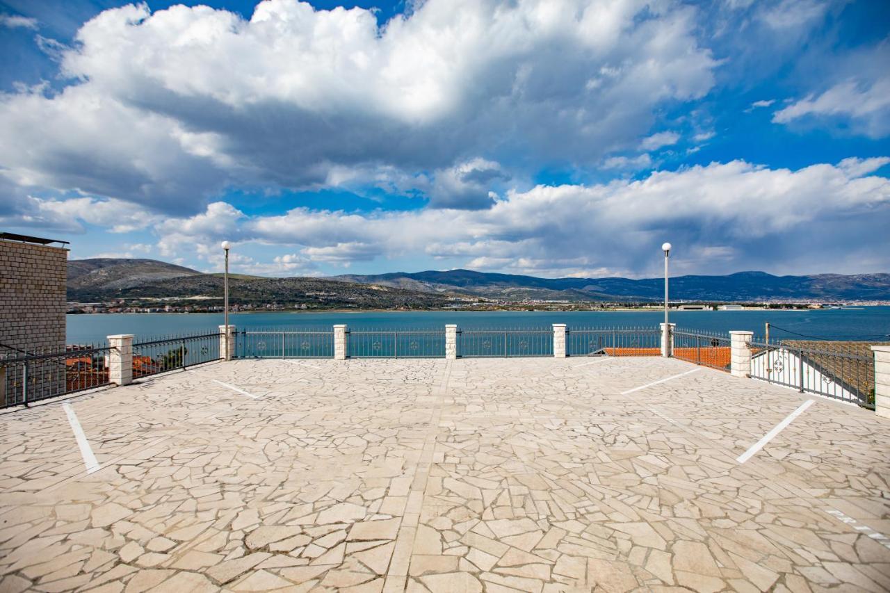 Hotel Buenavista Beach House Trogir Mastrinka Exterior foto