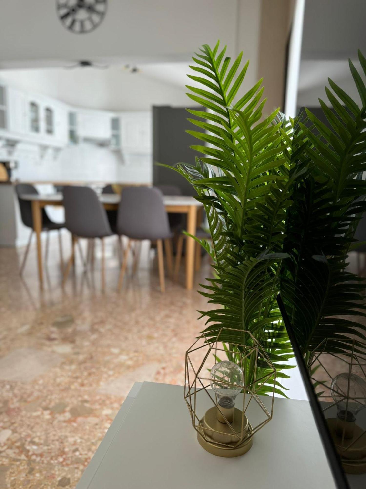 Hotel Buenavista Beach House Trogir Mastrinka Exterior foto
